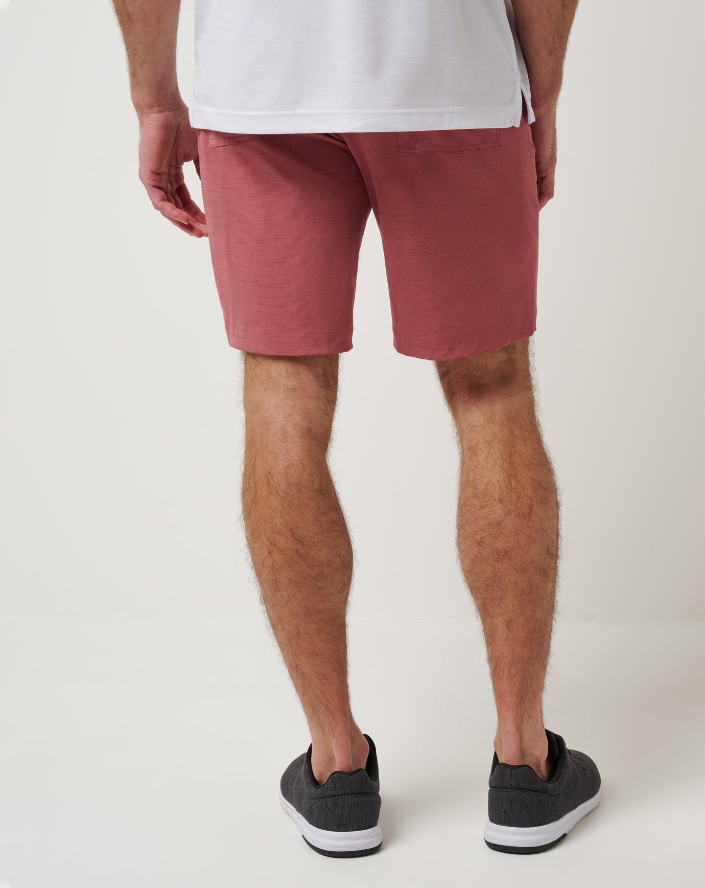 Travis Mathew On Sale | Travel Year Short 9In