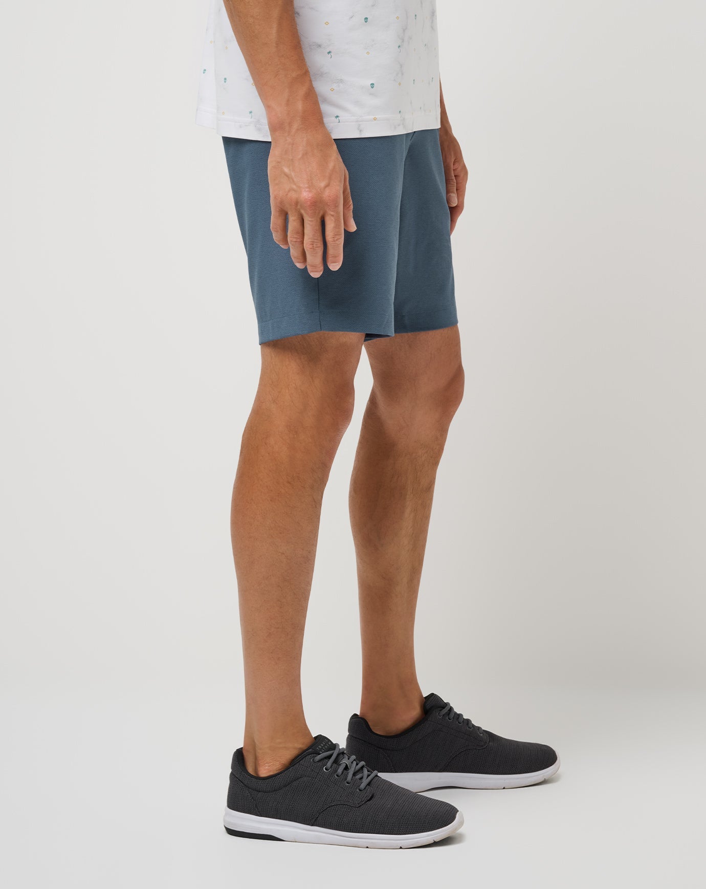 Travis Mathew Outlet | Call An Audible Short 9In