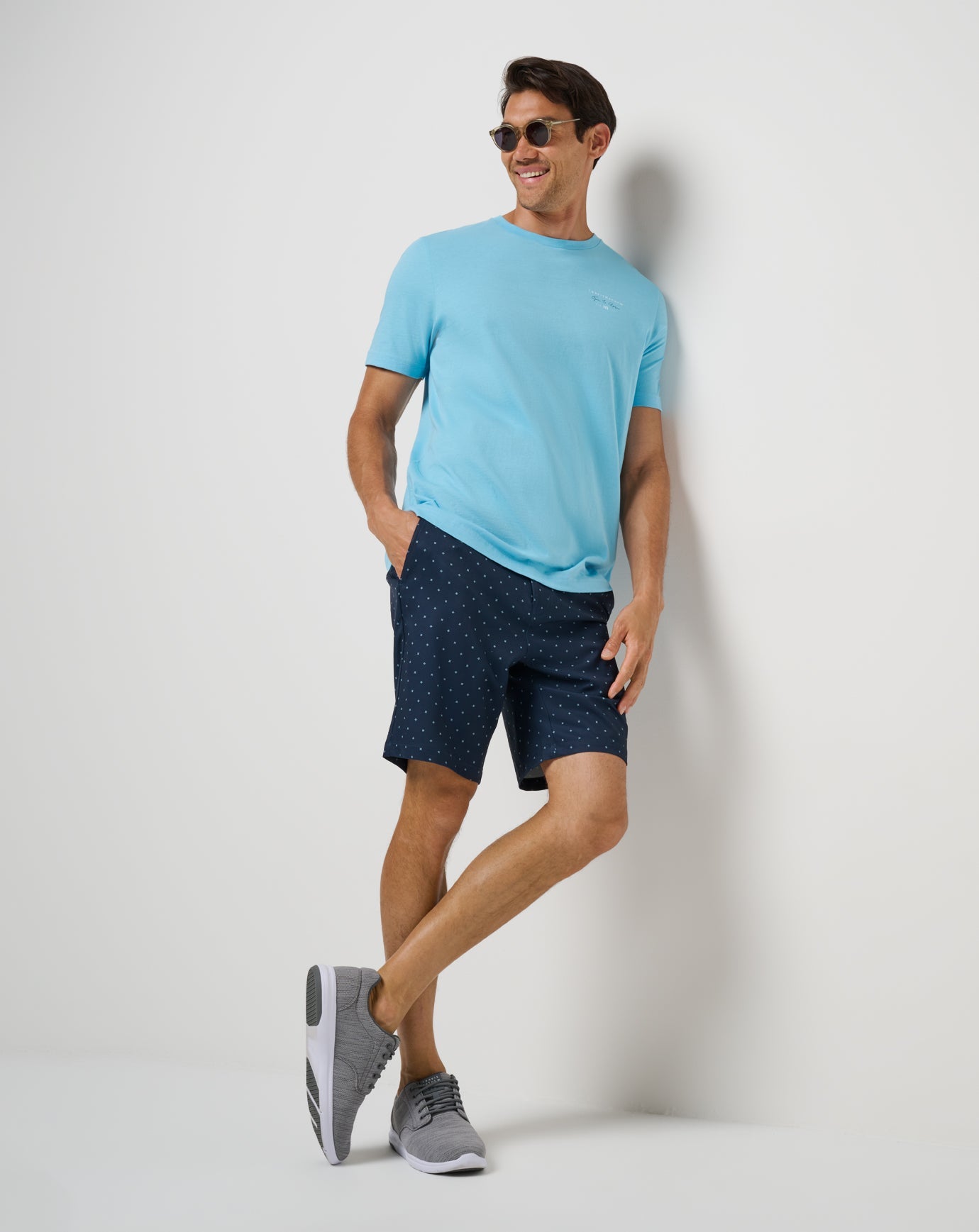 Travis Mathew Hot sale | Standing Stones Short 9In