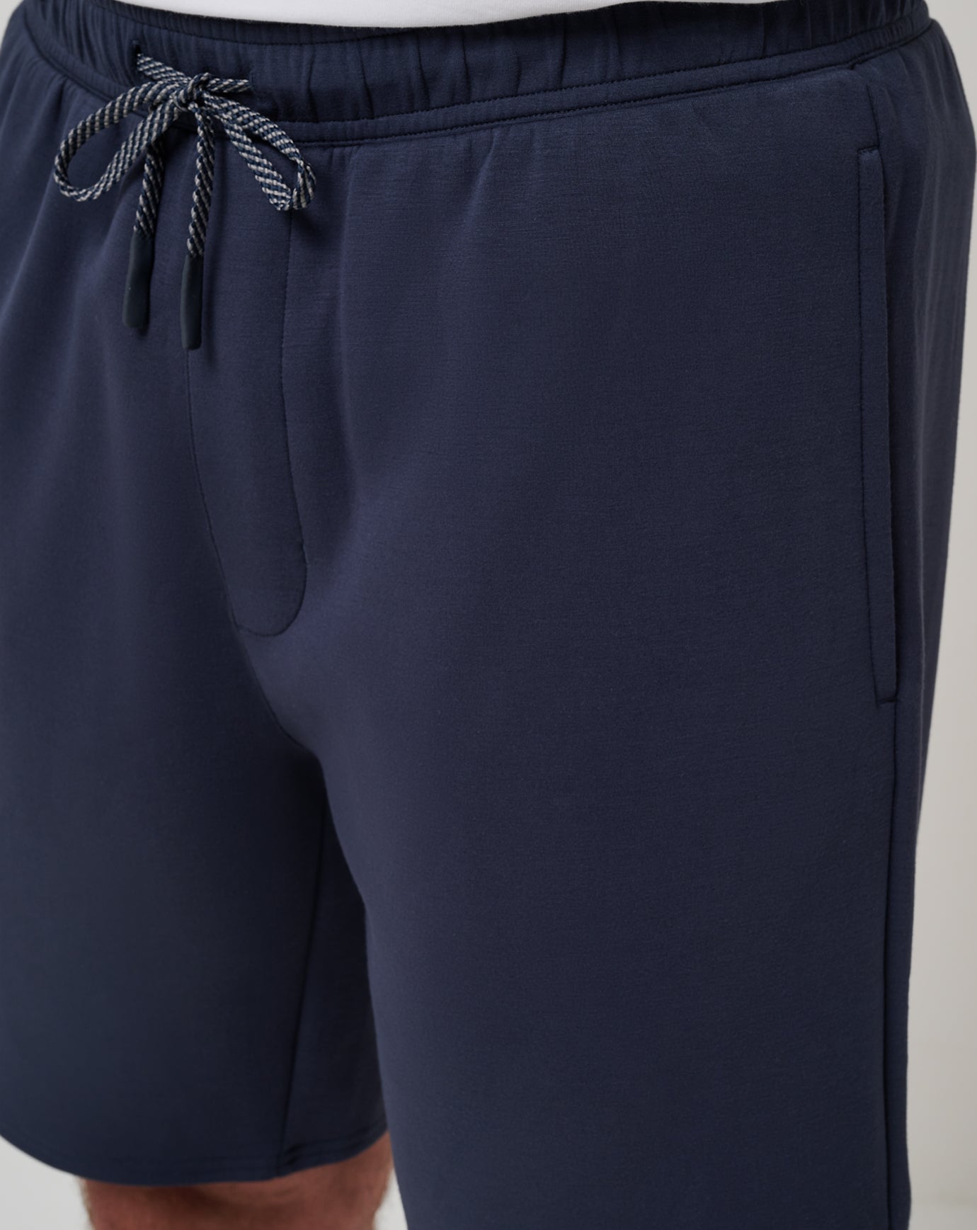 Travis Mathew | Fibercloud Short 8In