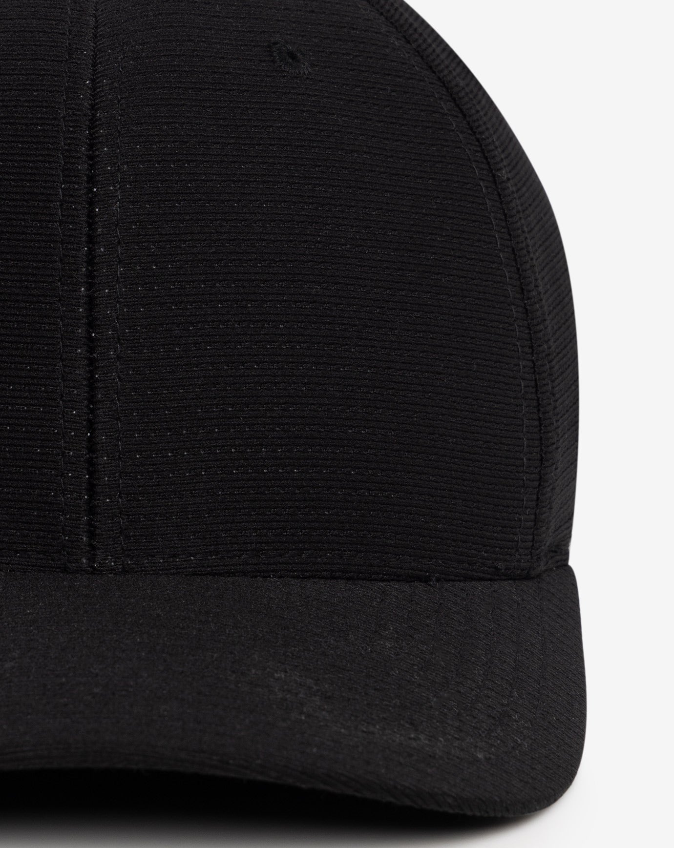 Travis Mathew US | Nassau Fitted Hat