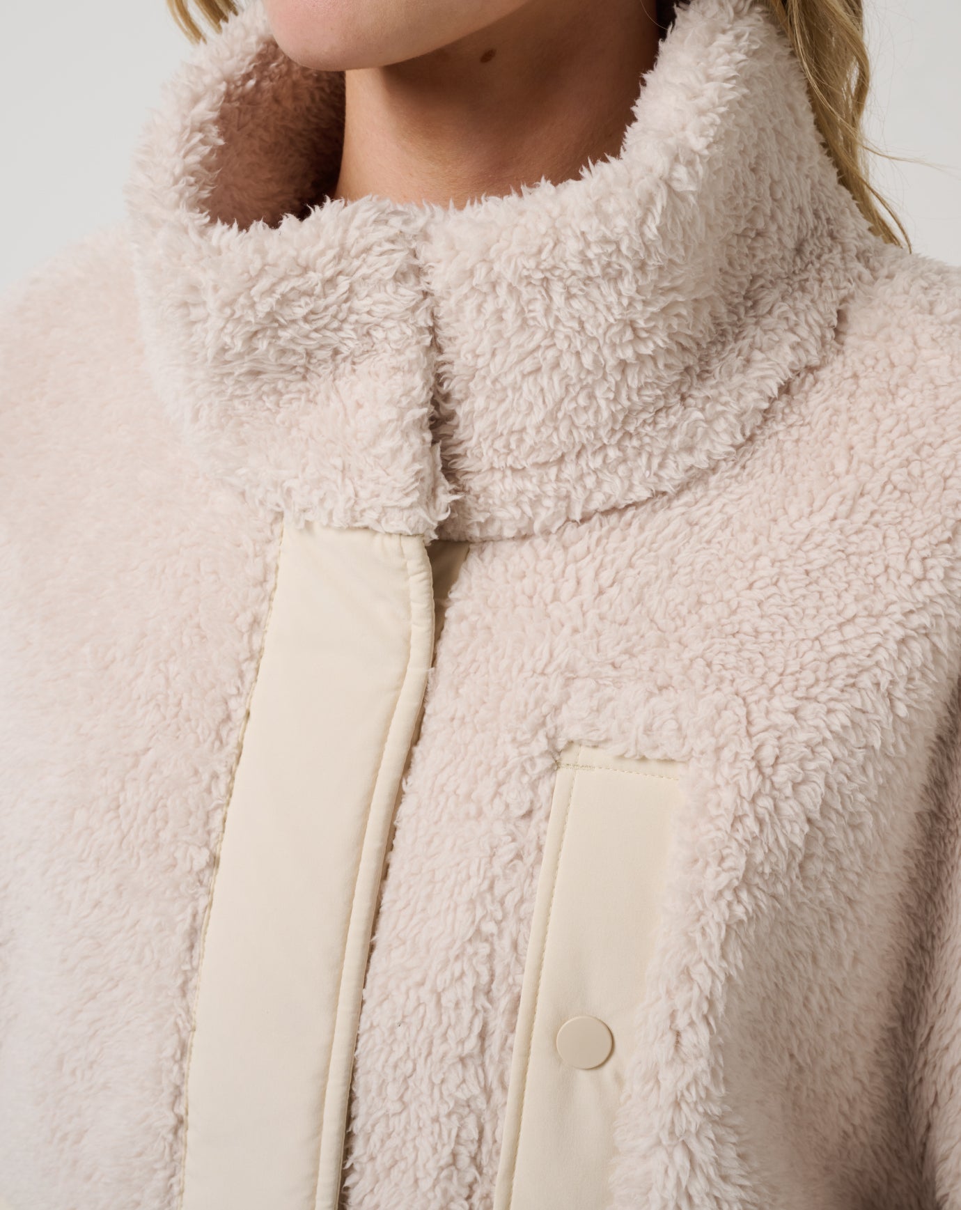 Travis Mathew On Sale | Clubside Sherpa Jacket