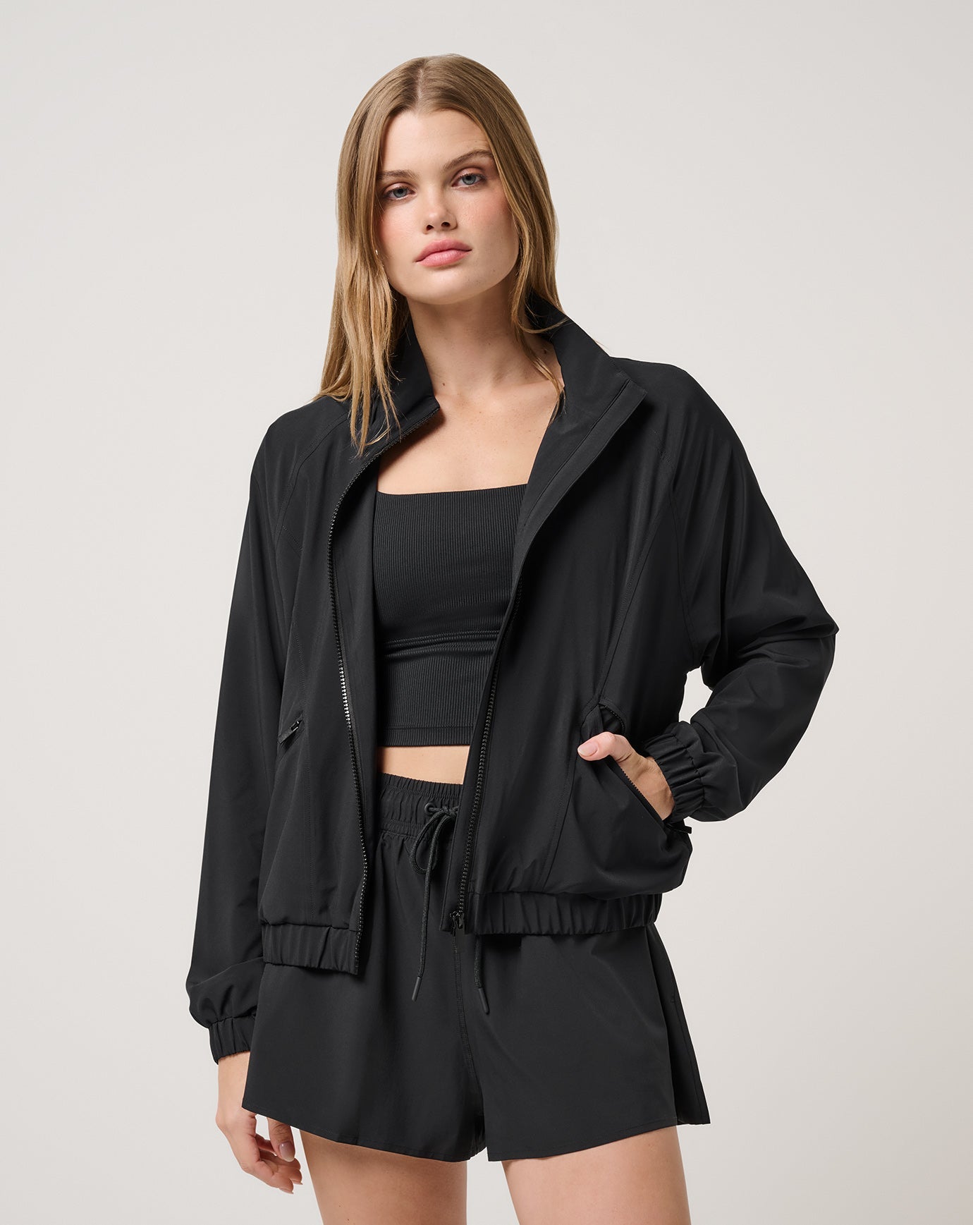 Travis Mathew Online | BreezeBlend Travel Day Jacket