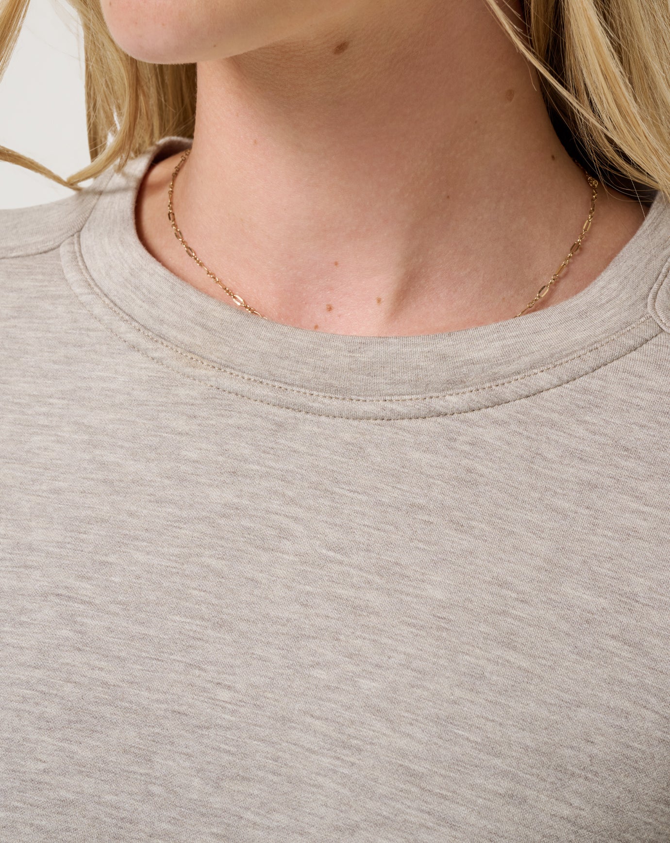 Travis Mathew Hot sale | Cloudscape Pullover