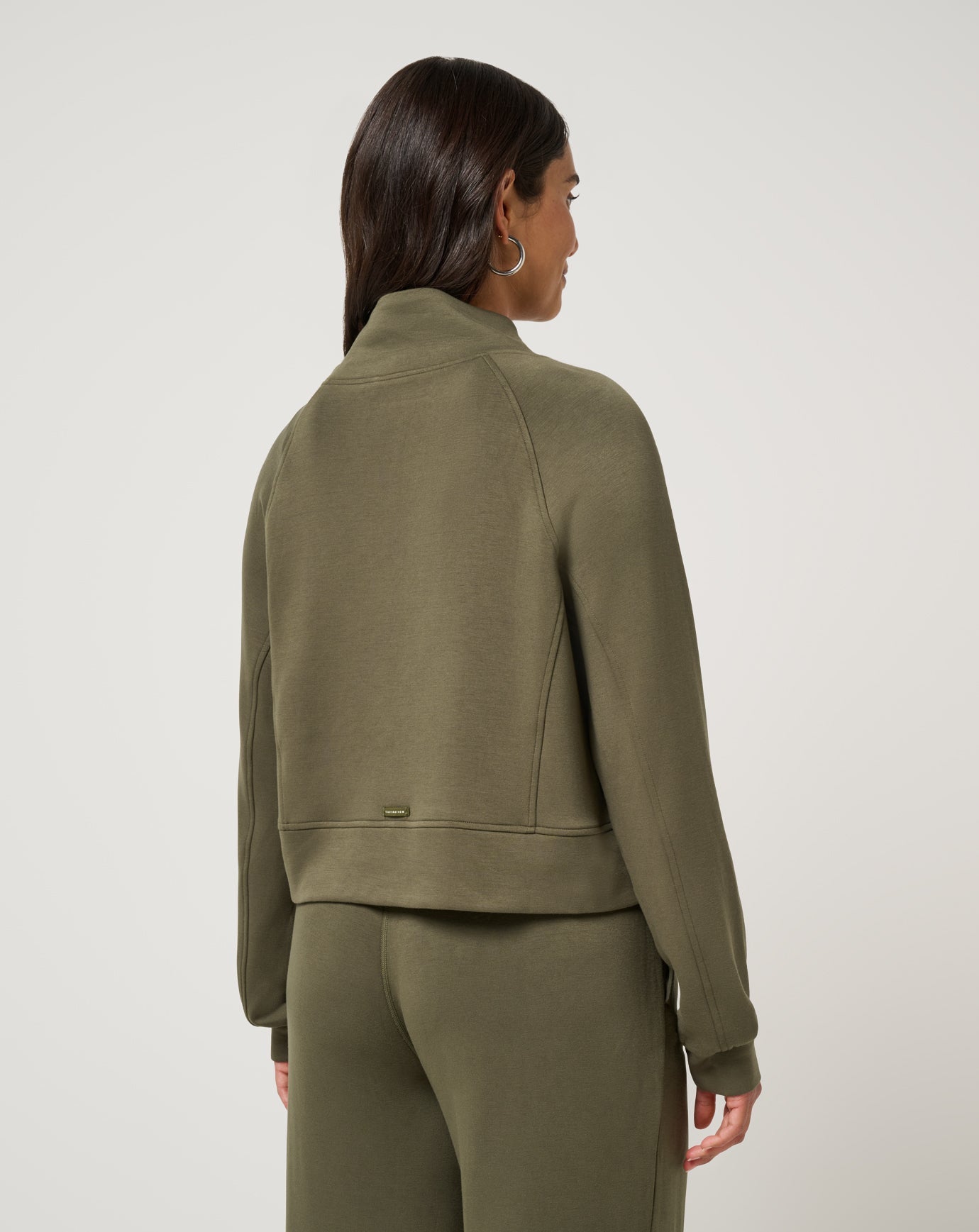 Travis Mathew Sale | Skyloft Soft Funnel Neck