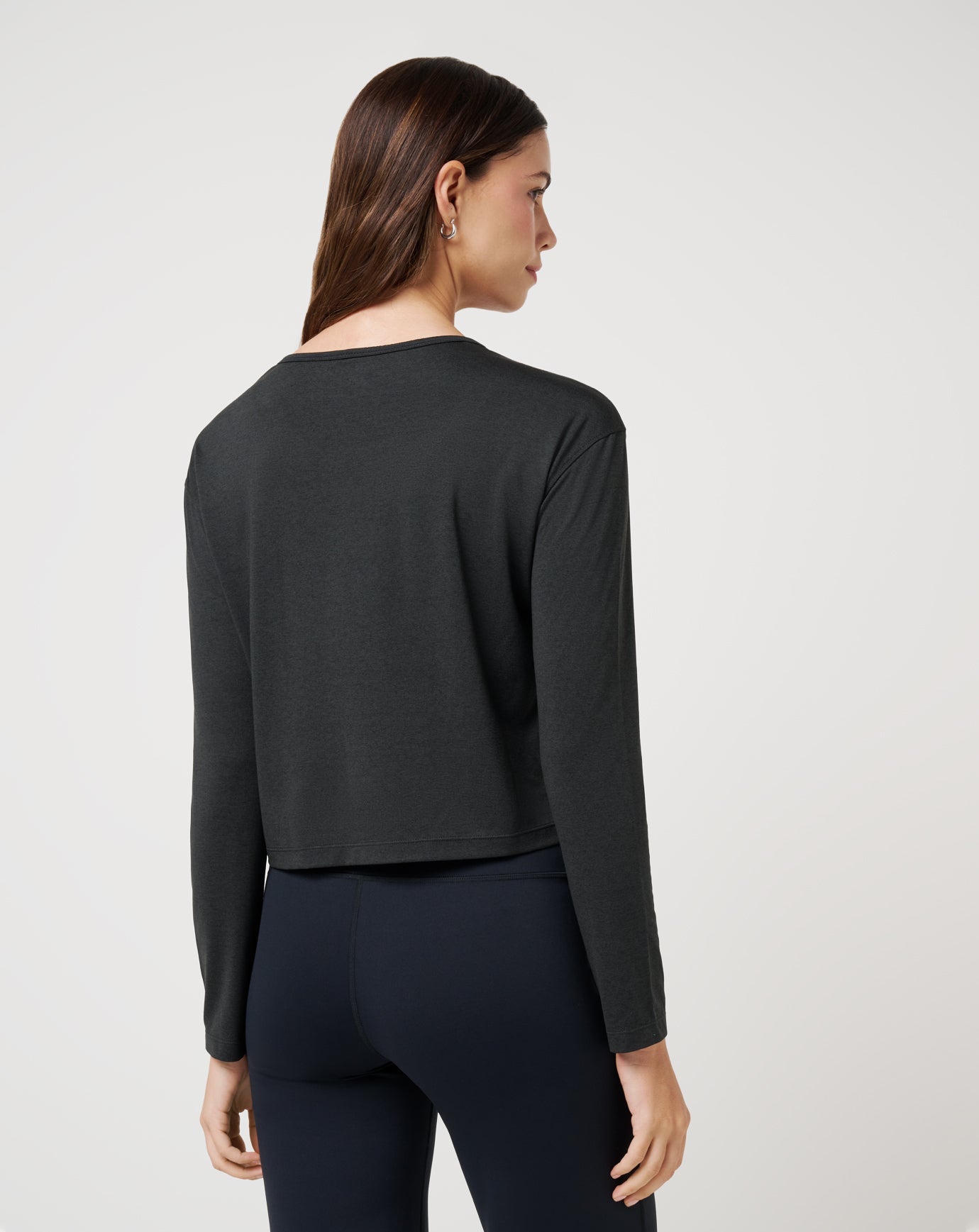 Travis Mathew On Sale | Skyloft Light Celestia Top