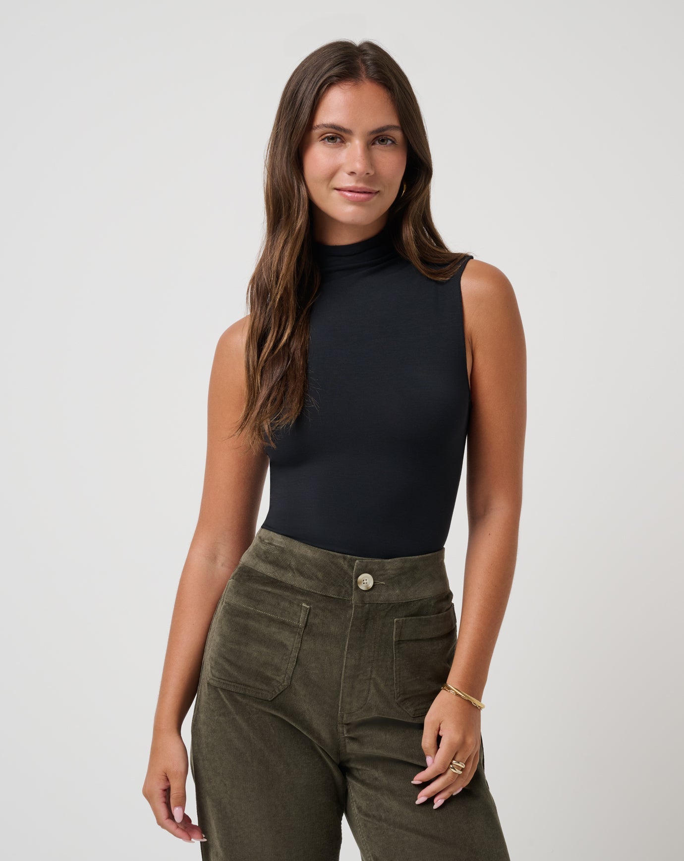 Travis Mathew Online | Captivate Mock Neck Top