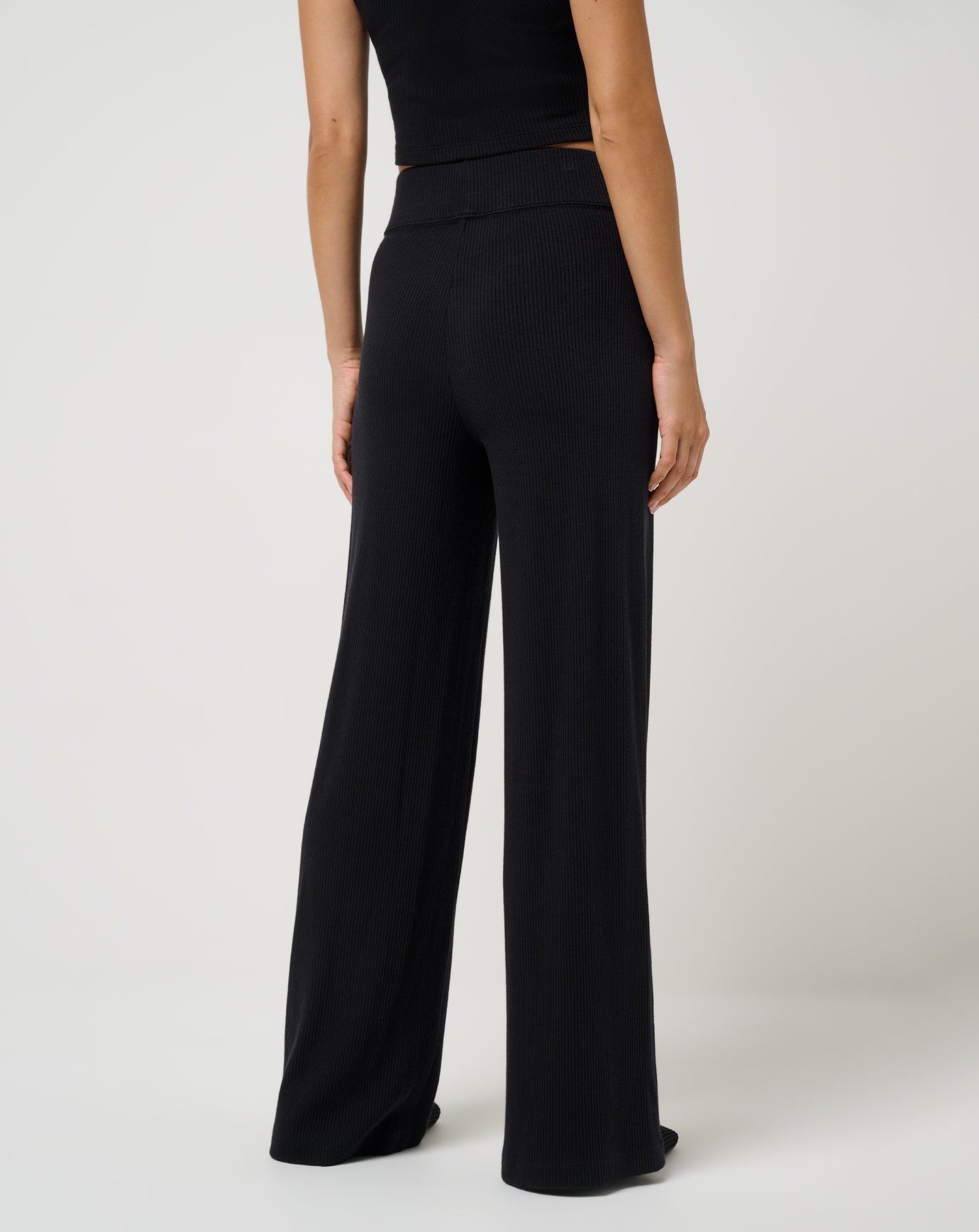 Travis Mathew Online | Evening Retreat Pant