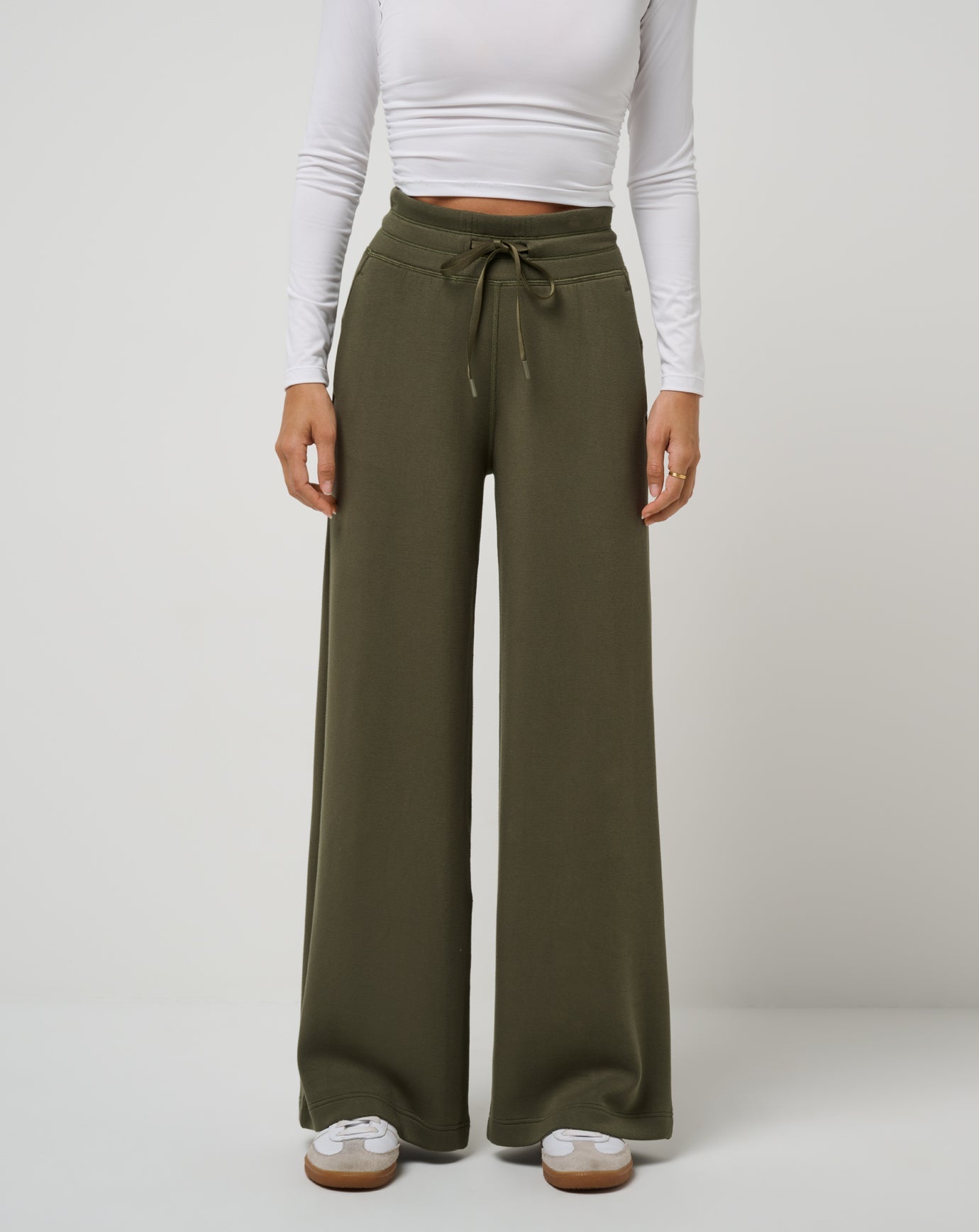 Travis Mathew Outlet | Skyloft Soft Wide Leg Pant