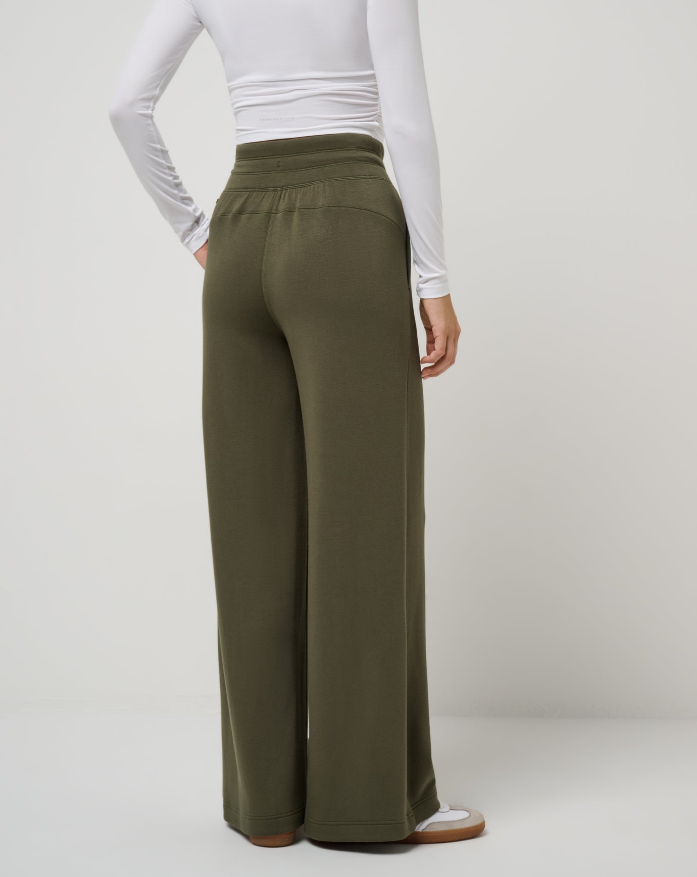 Travis Mathew Outlet | Skyloft Soft Wide Leg Pant