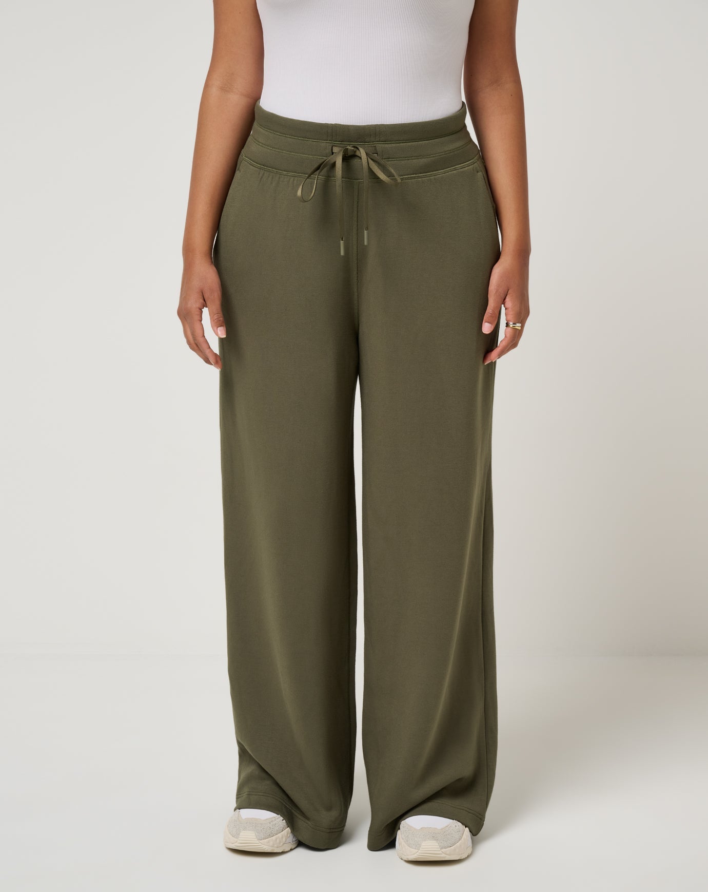 Travis Mathew Outlet | Skyloft Soft Wide Leg Pant