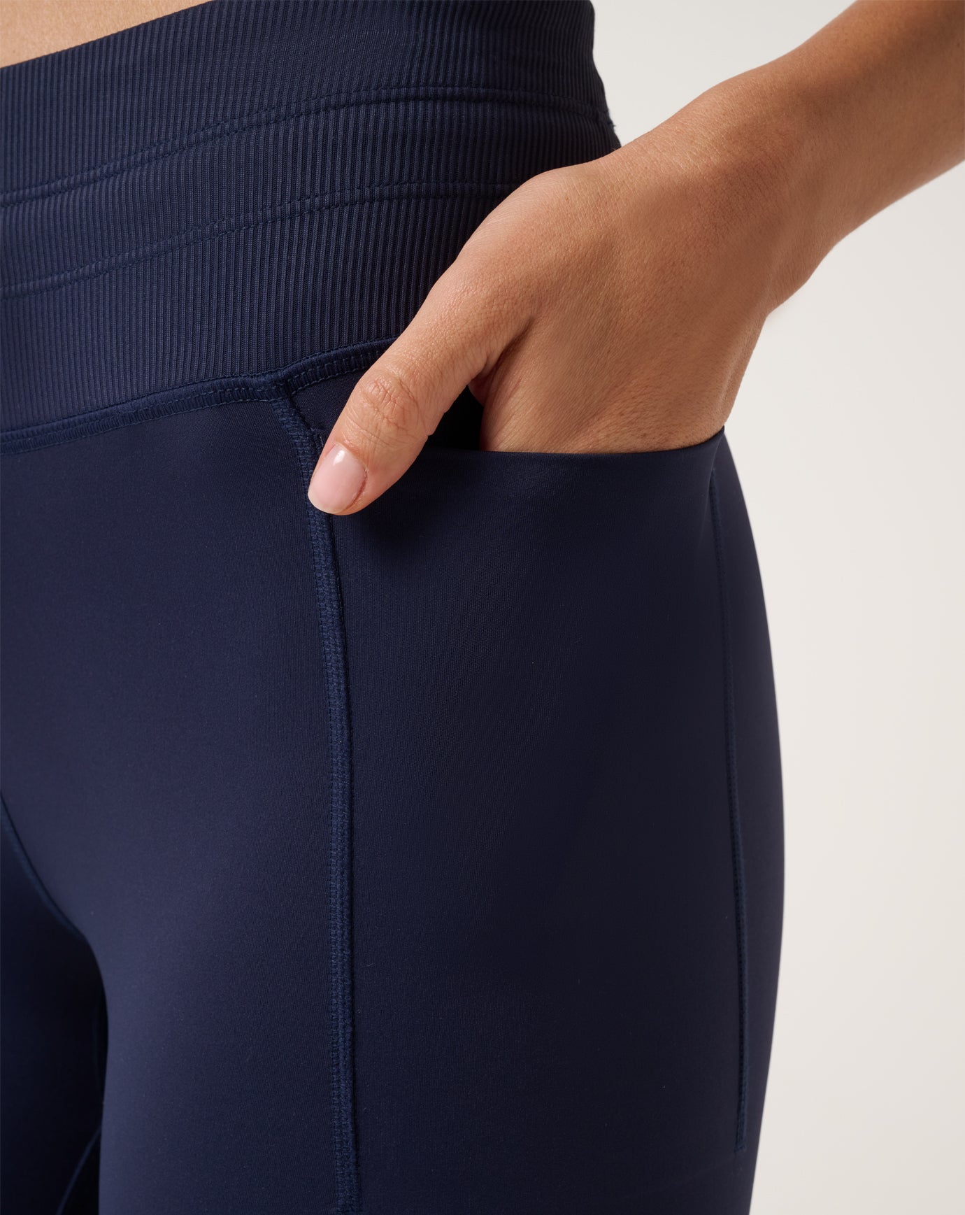 Travis Mathew | Moveknit Tie Bonded Legging