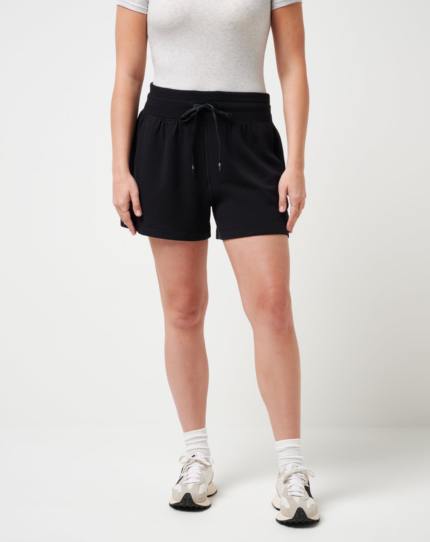 Travis Mathew Hot sale | Skyloft Soft Tie Short