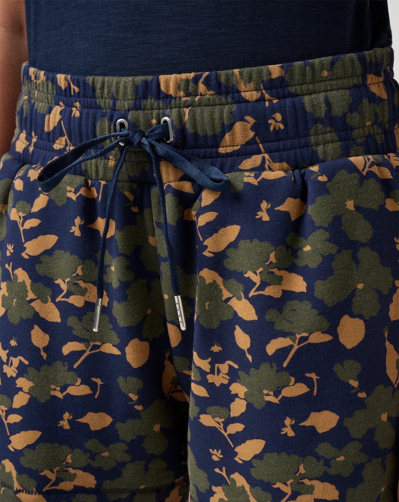 Travis Mathew On Sale | Cloud Fleece Stellar Short 2.0