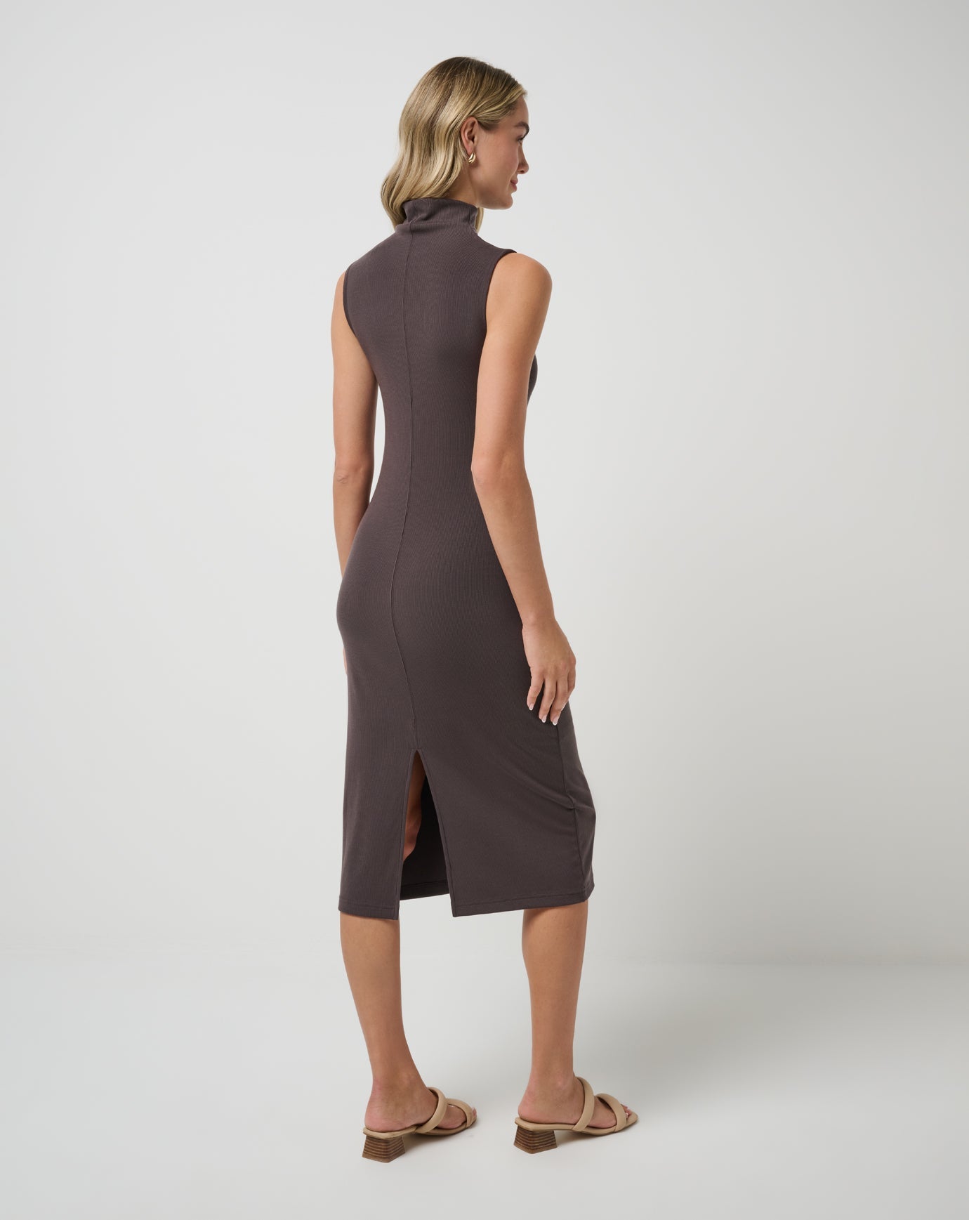 Travis Mathew Hot sale | Cloud Rib Mock Neck Dress