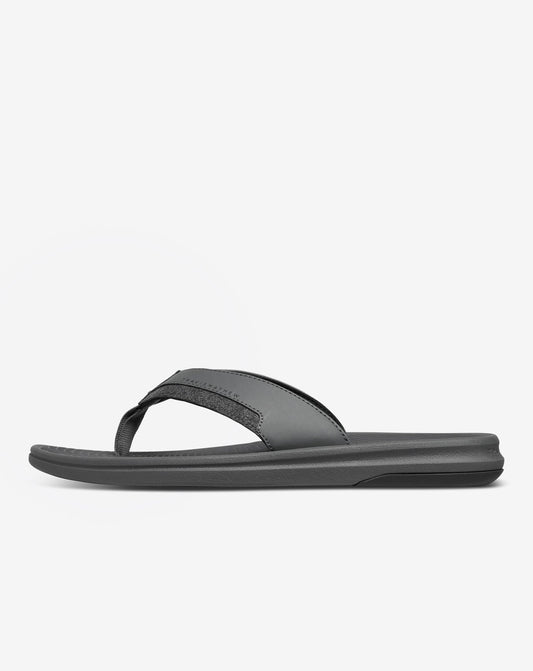 Travis Mathew Sale | The Daily Sandal